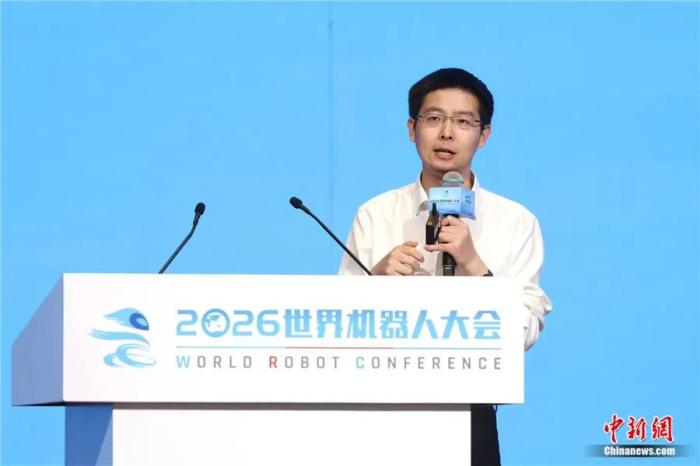 宇树科技上市第二天，王兴兴马不停蹄赶到这里，最新发声